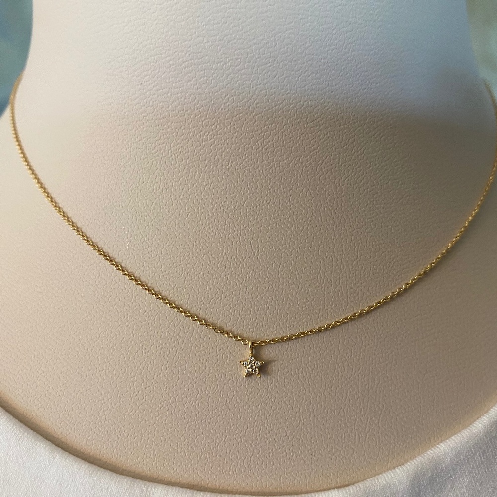 14k Yellow Gold  CZ Diamond Star Necklace
